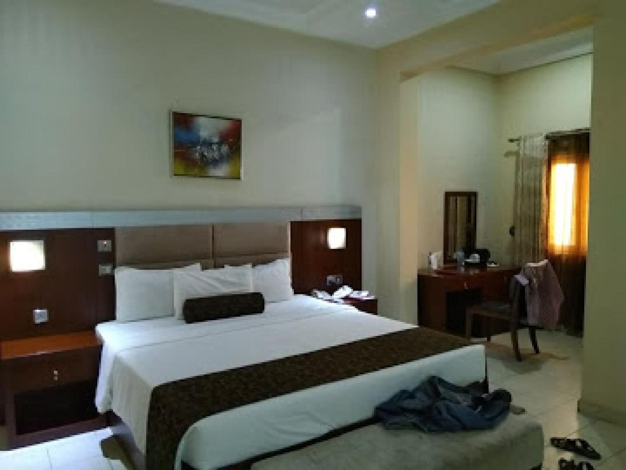 Room In Lodge - Nippon Grand Hotels Jabi Exterior photo